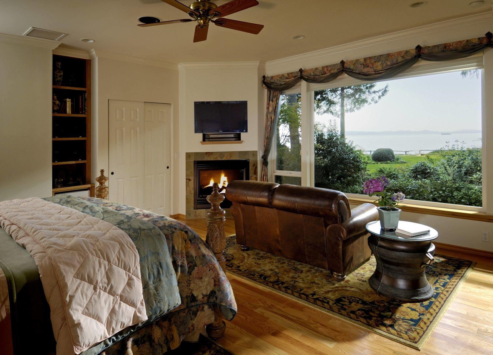 Colette'S Bed & Breakfast Port Angeles Eksteriør billede